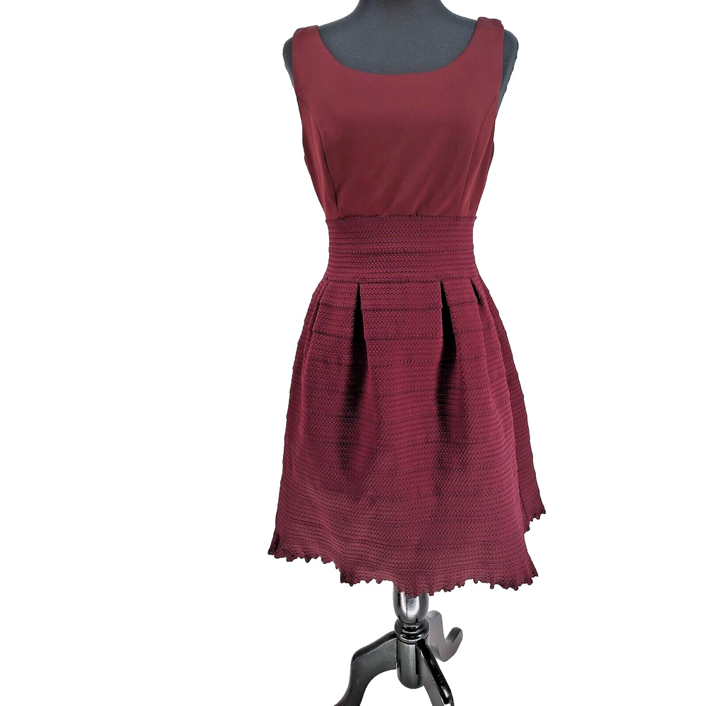 New York Co. Stretch Woman's Brown Fit&Flare Dress Size M Pleated Skirt Raw Hem